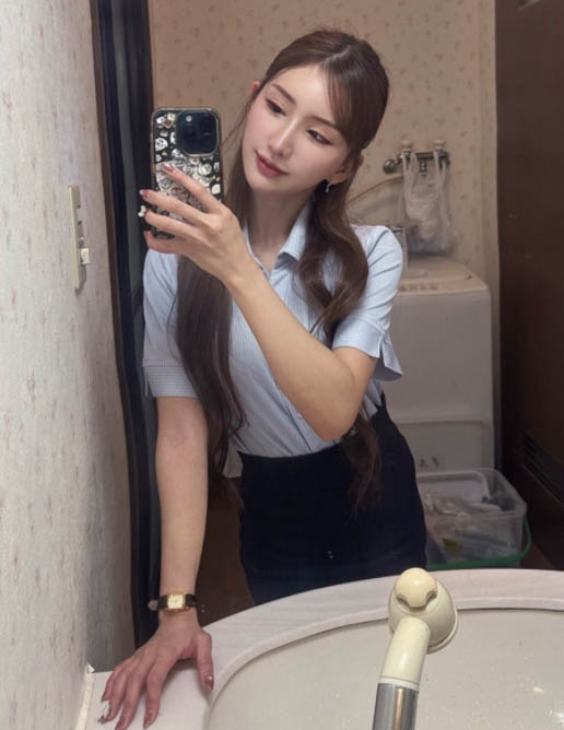 帮「巨乳前辈」楪可怜背锅！要求她「肉体回礼」疯狂玩弄到痉挛
