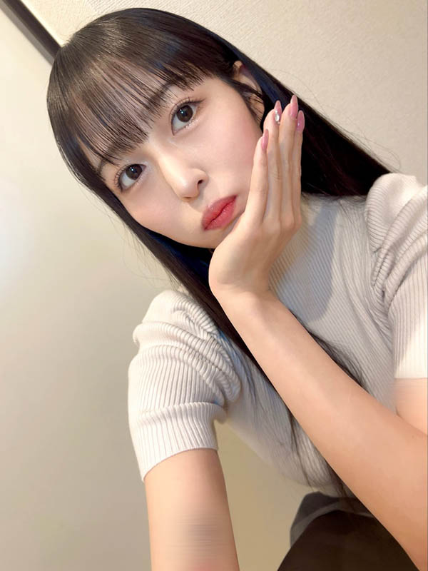 本城花(SQTE-684) 想被大棒狂顶的「正妹偶像女优」，还展现超高超口技…
